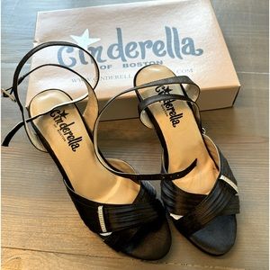 Cinderella of Boston Women’s Black Heels with Rhinestone Embellishment Size 3.5